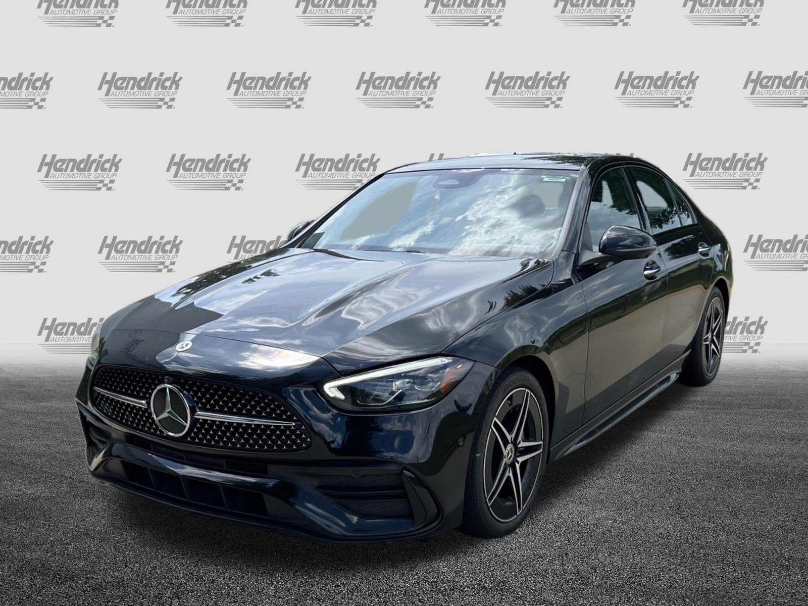 Used 2023 Mercedes-Benz C 300 4MATIC Sedan image 5
