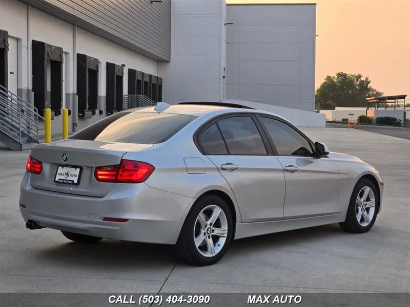 Used 2014 BMW 328i Sedan RWD image 8