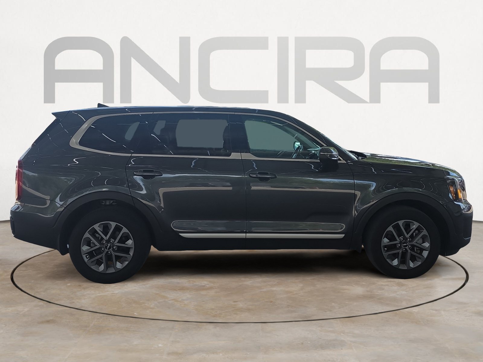 Certified 2024 Kia Telluride LX FWD image 8