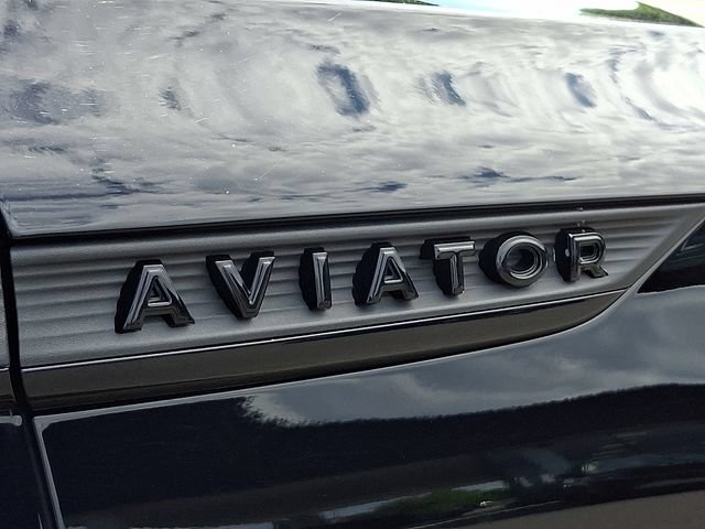Used 2022 Lincoln Aviator Reserve w/ Elements Package Plus RWD image 33