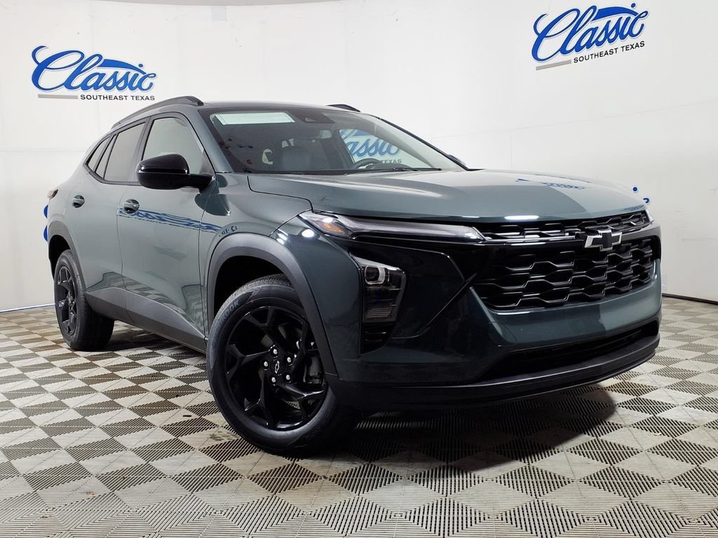 New 2026 Chevrolet Trax LT w/ Driver Confidence Package