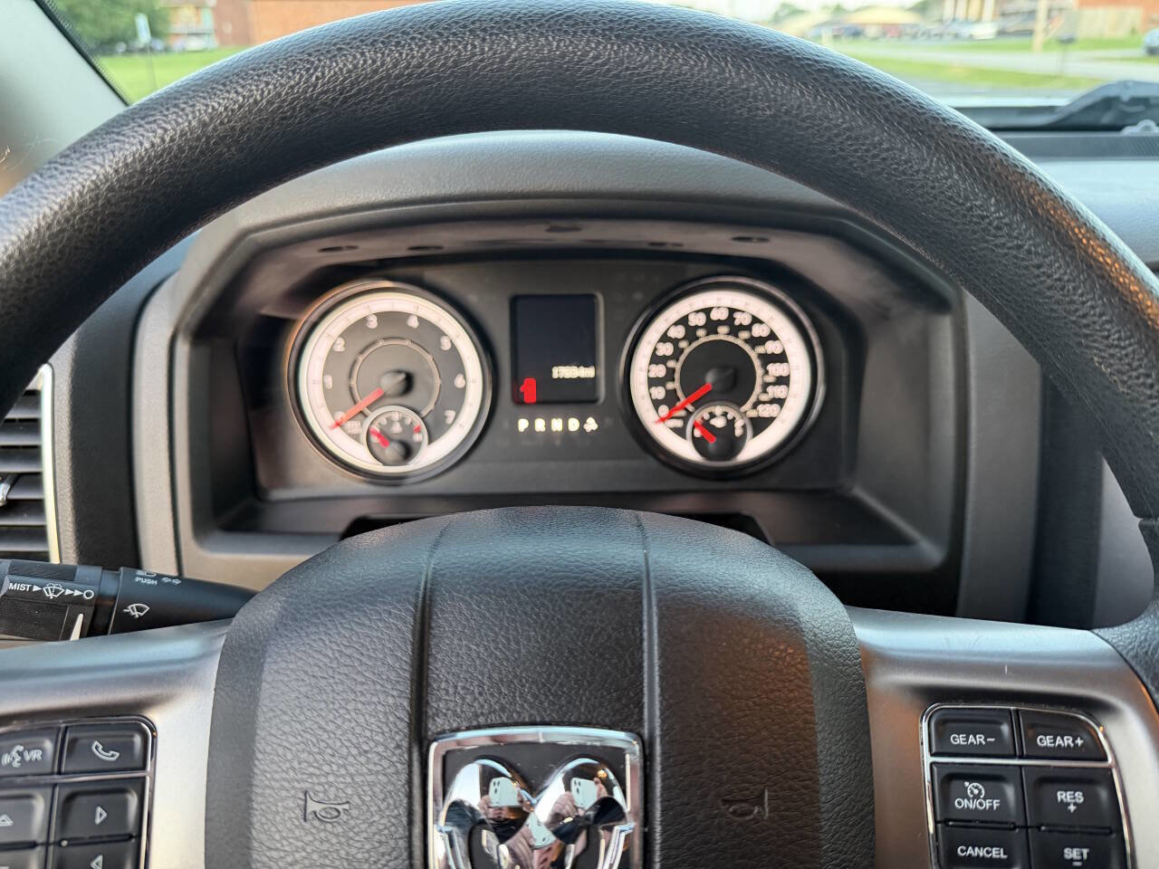 Used 2021 RAM 1500 Classic SLT RWD image 30