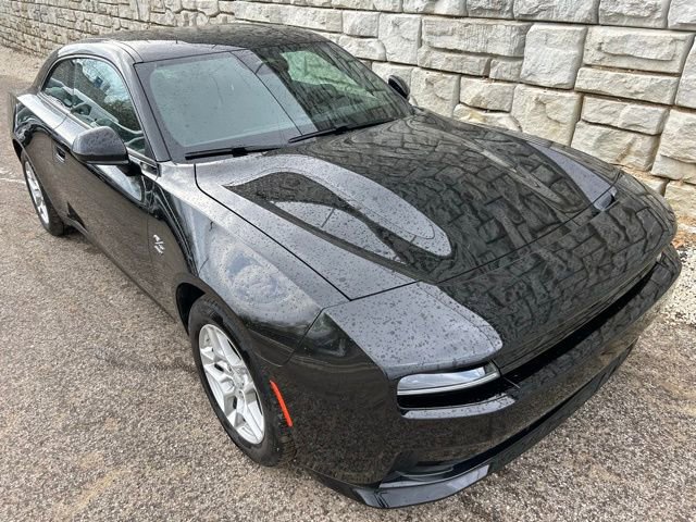 Used 2025 Dodge Charger R/T w/ Quick Order Package 25M R/T image 7