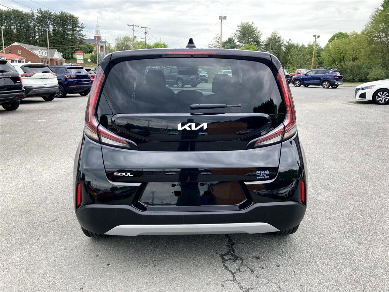 Used 2024 Kia Soul LX w/ Option Group 015 image 6