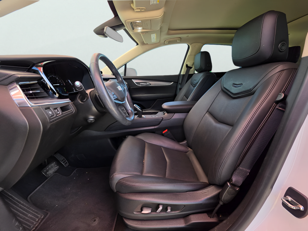 Used 2019 Cadillac XT5 Premium Luxury FWD image 18