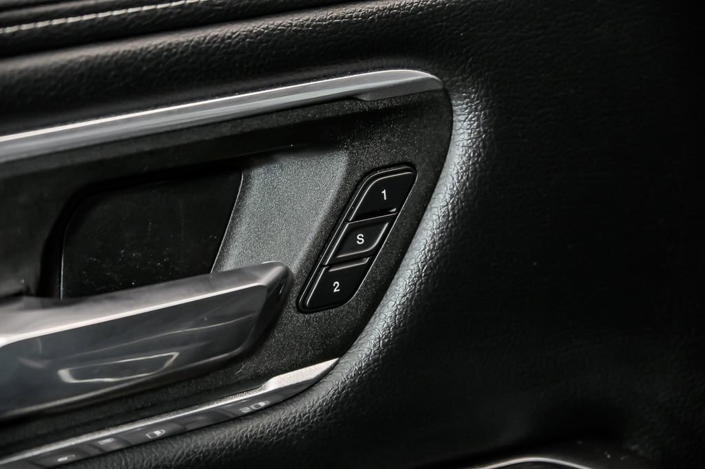 Used 2022 RAM 1500 Laramie w/ Sport Appearance Package image 11