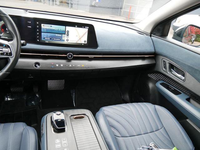 Certified 2024 Nissan Ariya AWD image 15