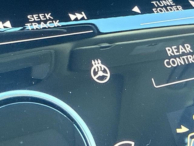 Certified 2023 INFINITI QX60 Luxe w/ Performance Audio Package image 18