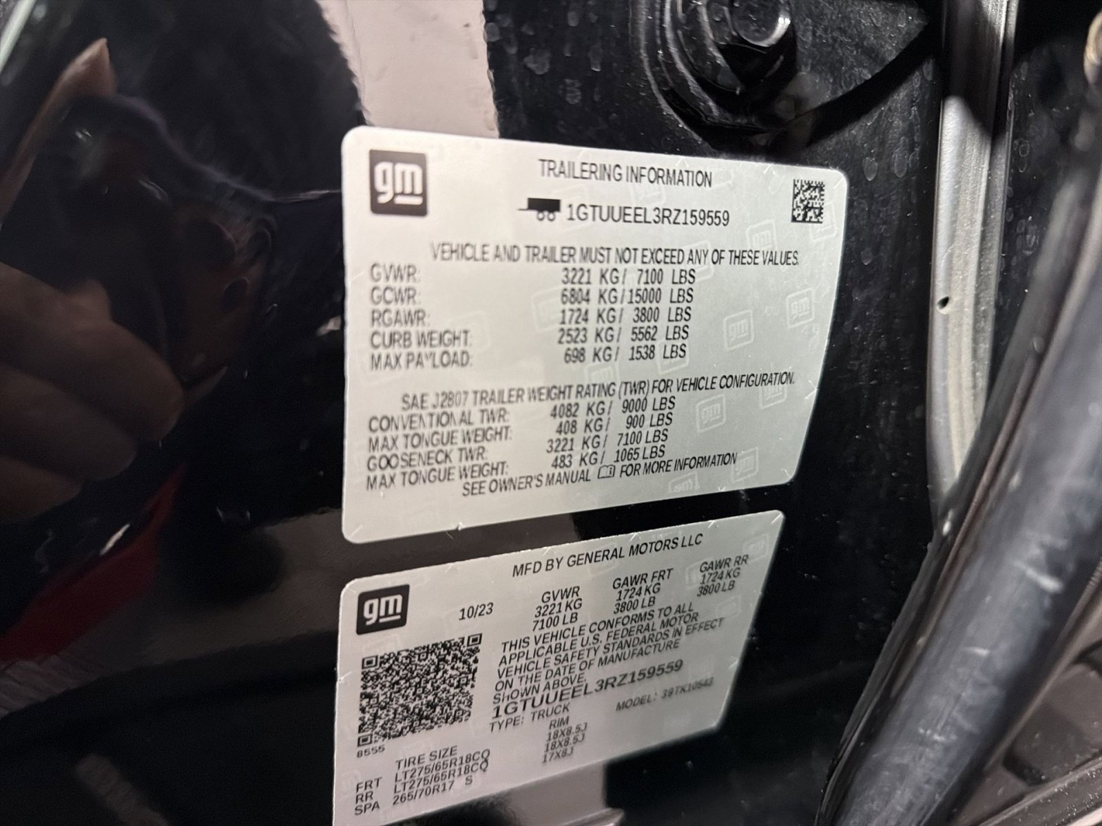 Used 2024 GMC Sierra 1500 AT4 w/ Technology Package image 30