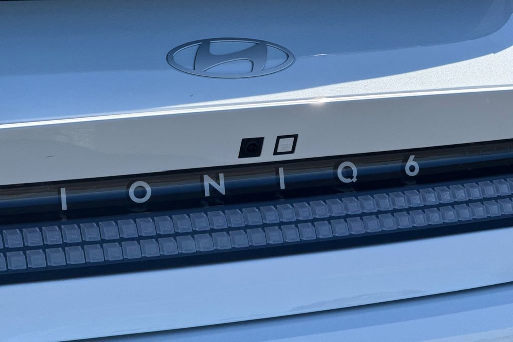 Used 2023 Hyundai Ioniq 6 SEL image 24