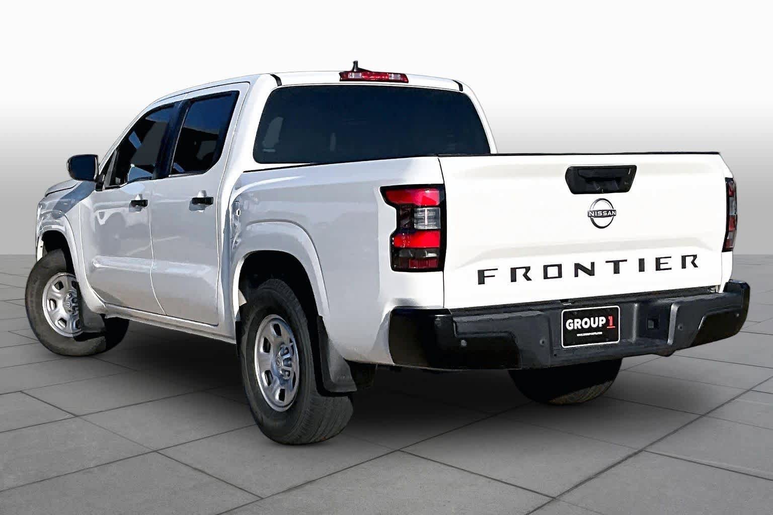 Used 2022 Nissan Frontier S w/ Technology Package RWD image 11