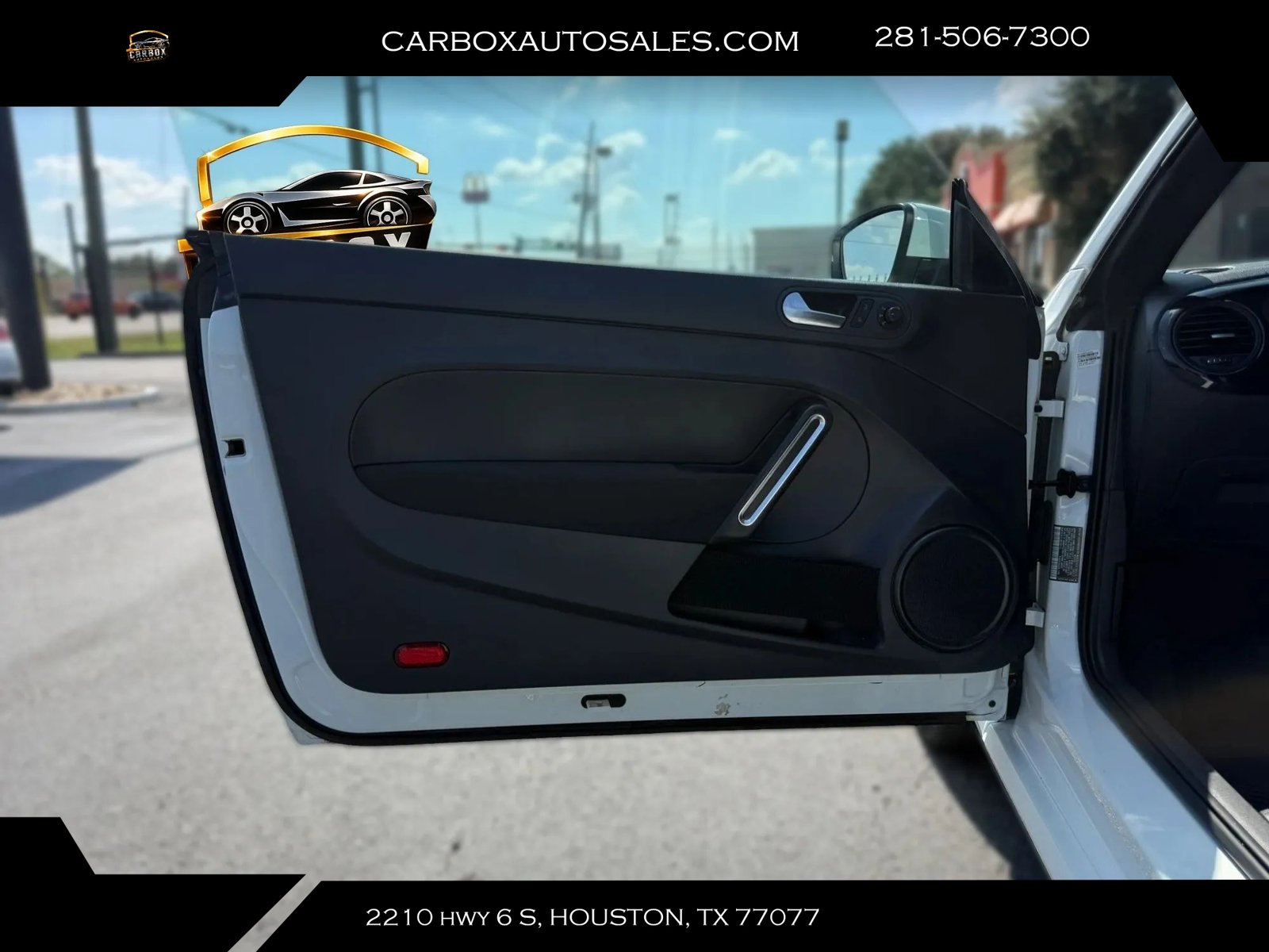 Used 2018 Volkswagen Beetle 2.0T Coast FWD image 19