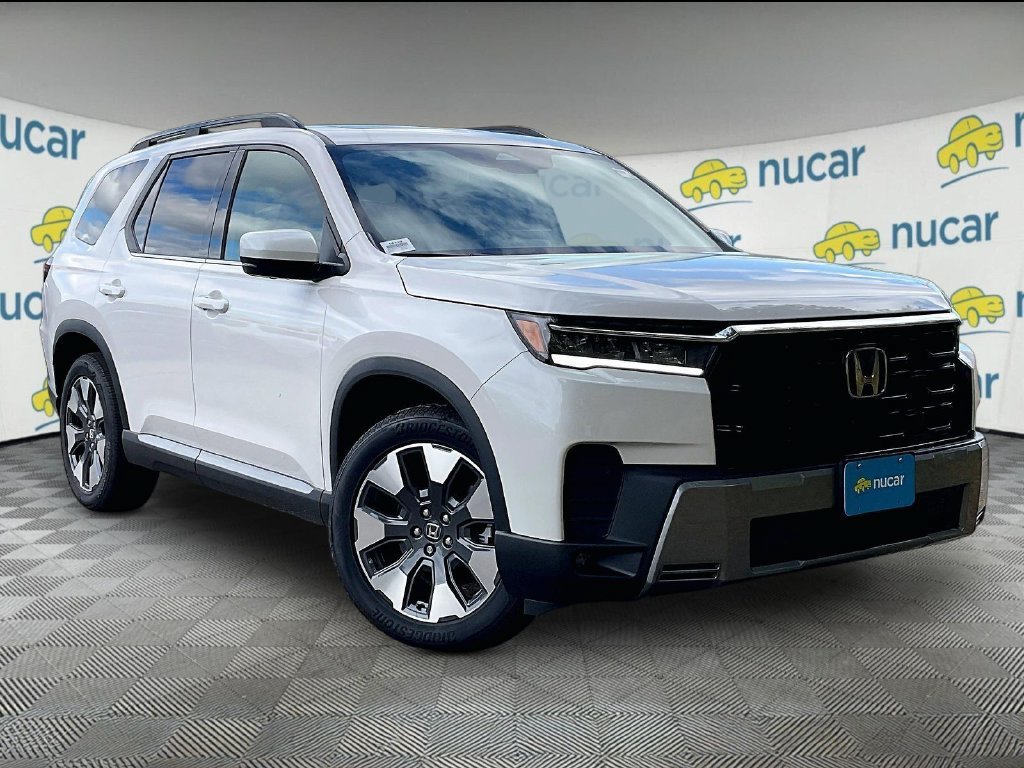 New 2026 Honda Pilot Touring image 1
