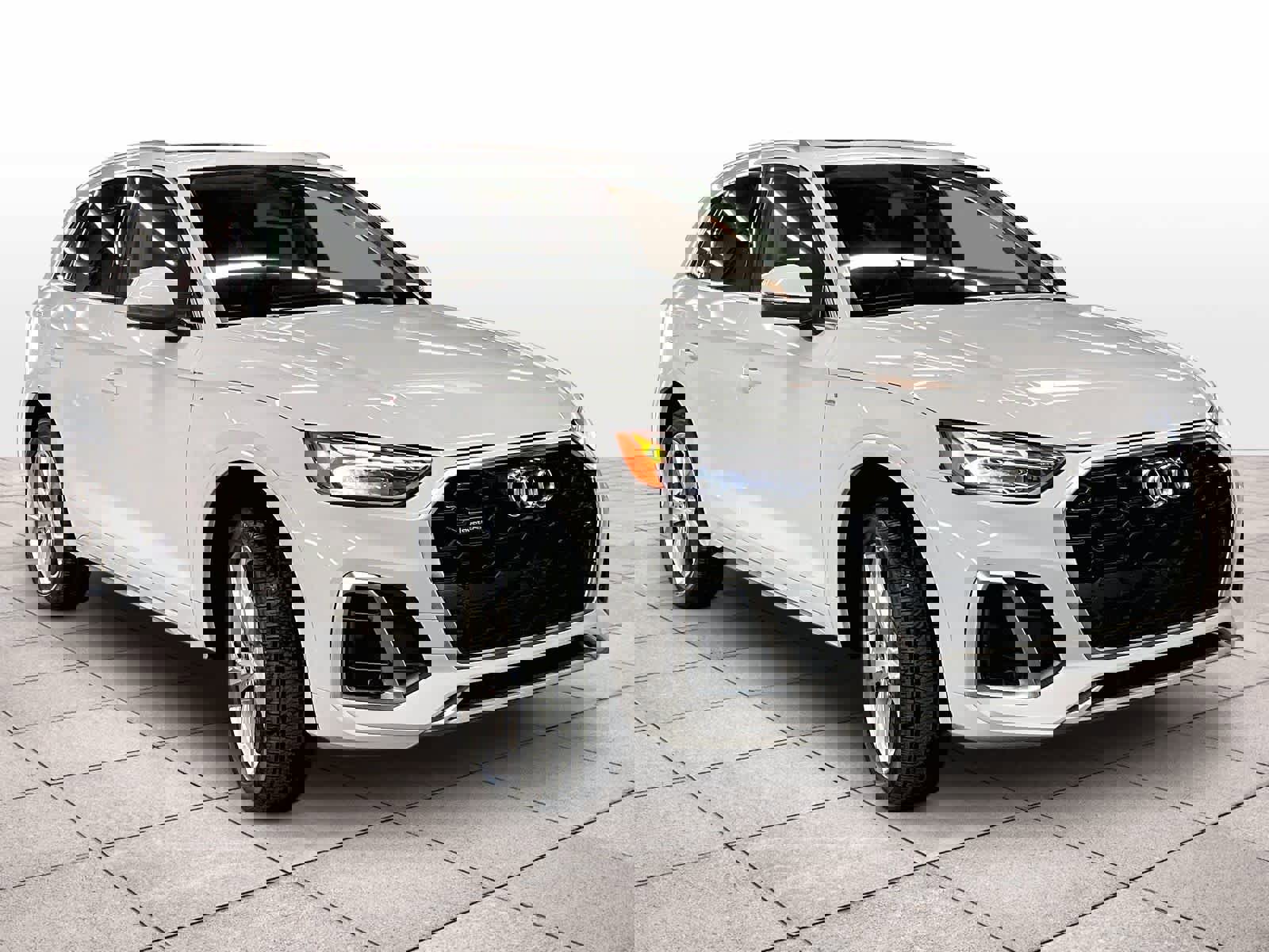 Certified 2023 Audi Q5 2.0T Premium Plus w/ Premium Plus Package image 2