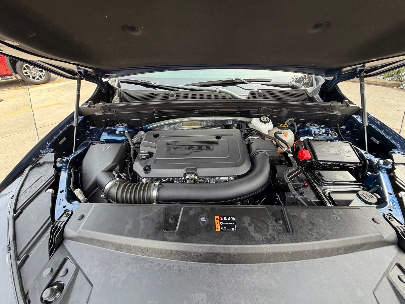 Used 2023 Buick Envision Essence image 35