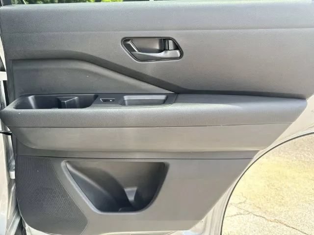 Certified 2025 Nissan Pathfinder SV AWD/4WD image 25