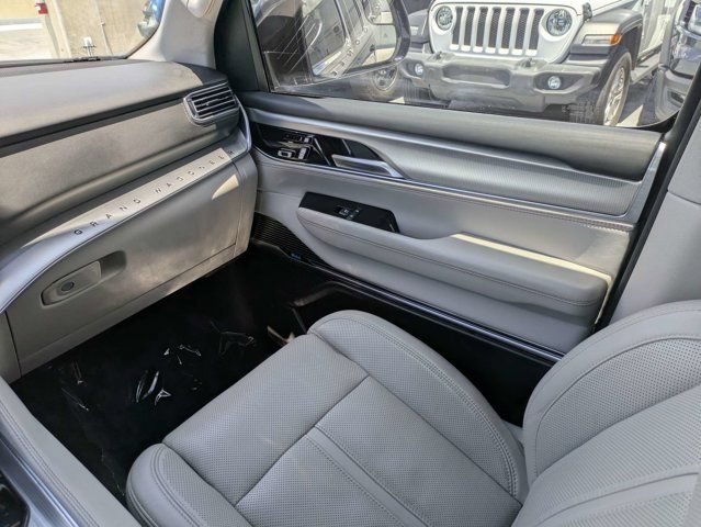 Used 2023 Jeep Grand Wagoneer L 4WD w/ Flexible Seating Group image 19