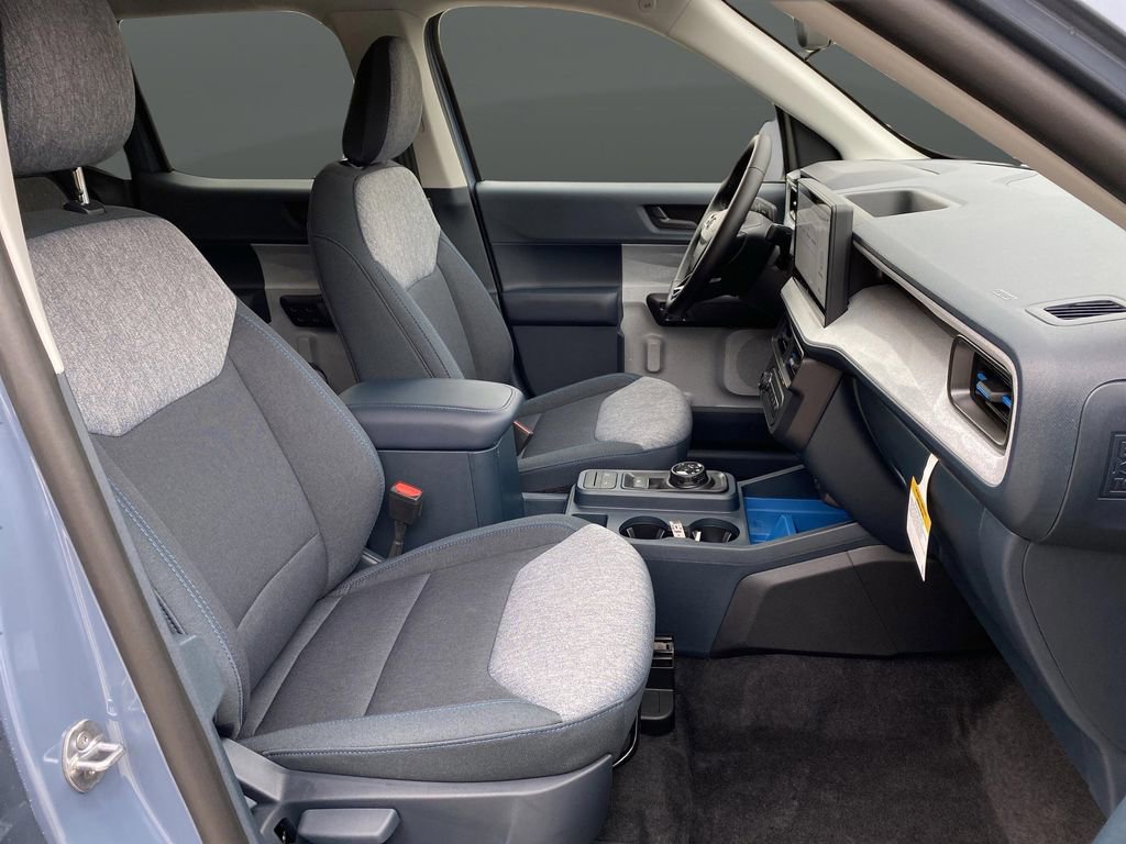 New 2025 Ford Maverick XLT w/ XLT Luxury Package image 36