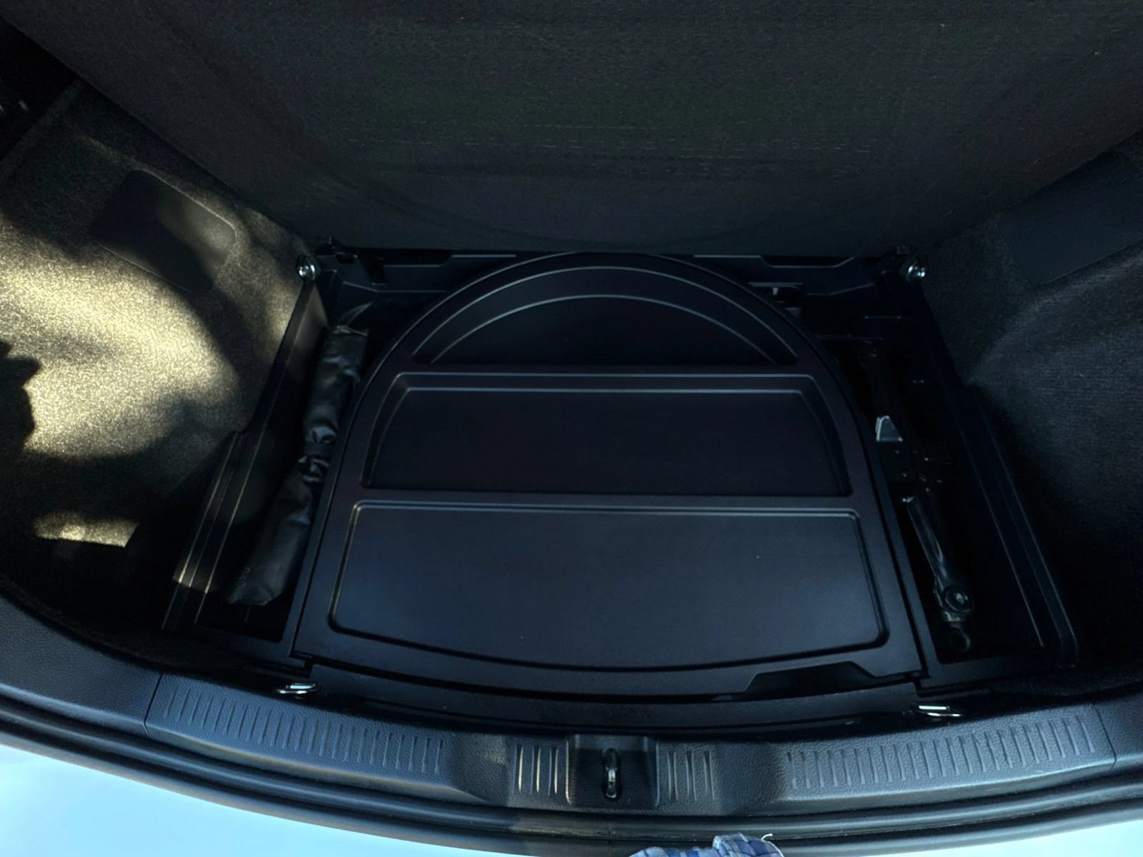 Used 2017 Toyota Corolla iM w/ Carpet Mat Package FWD image 97