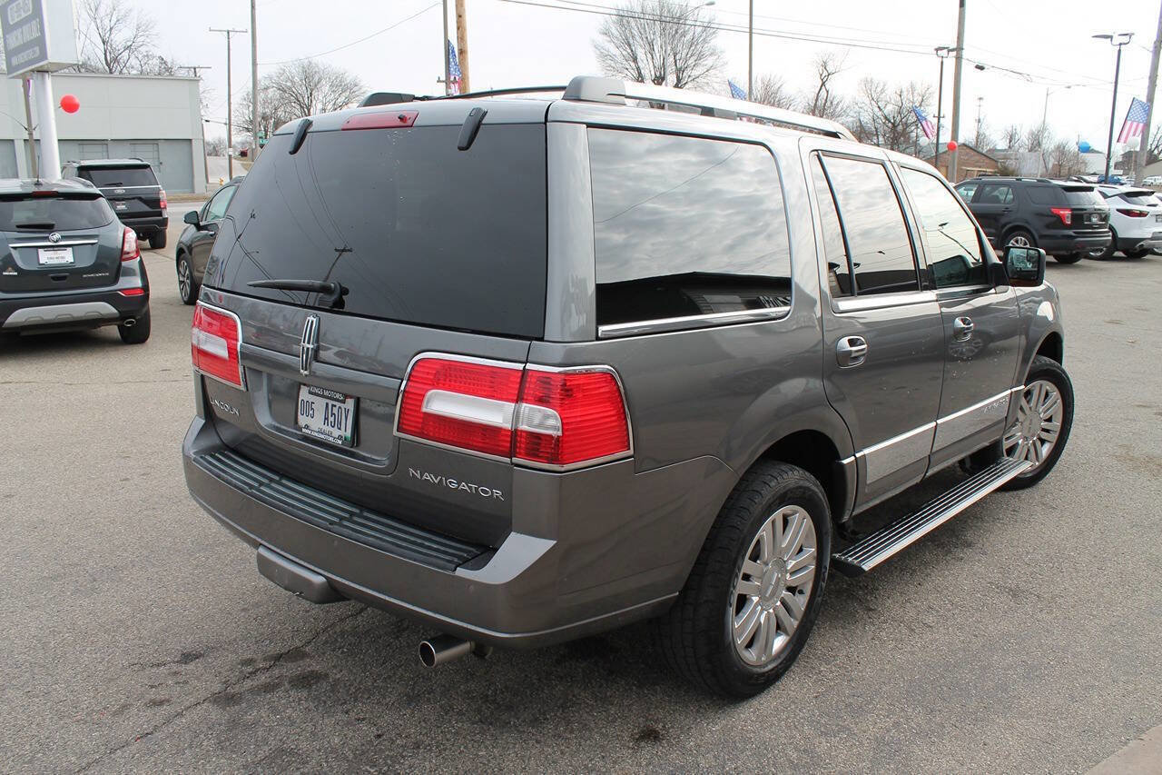 Used 2013 Lincoln Navigator 4WD w/ HD Trailer Tow Pkg image 5