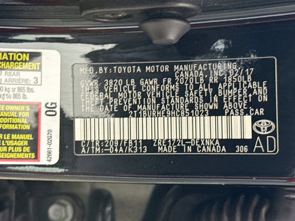 Certified 2017 Toyota Corolla LE w/ Carpet Mat Package (TMS) FWD image 28