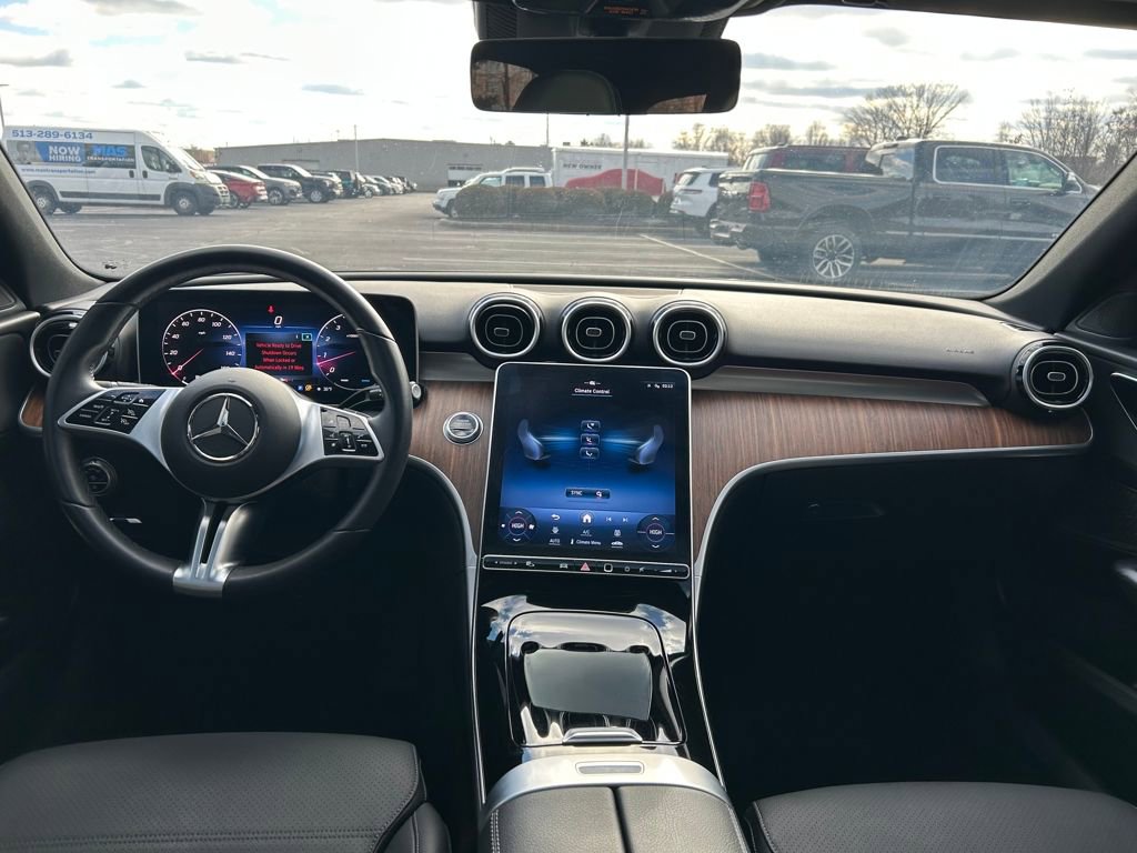 Used 2024 Mercedes-Benz C 300 4MATIC Sedan image 9