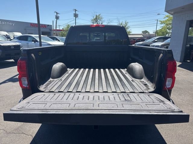 Used 2016 Chevrolet Silverado 1500 LTZ w/ Sport Package AWD/4WD image 4