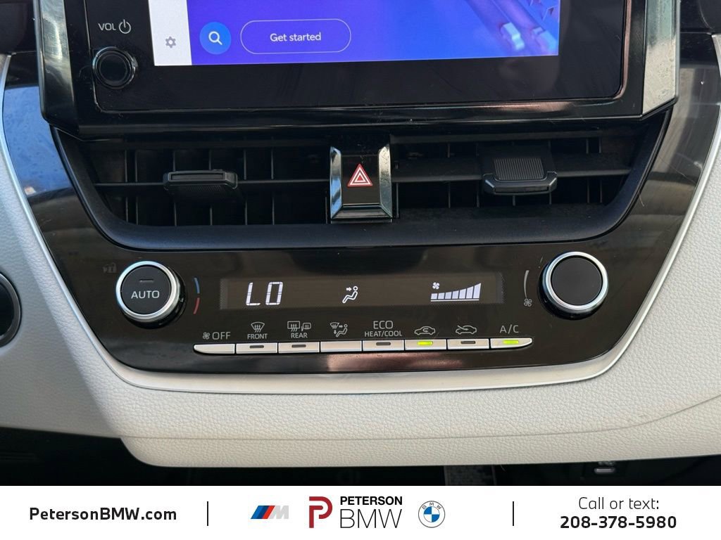 Used 2025 Toyota Corolla LE w/ LE Premium Package image 37