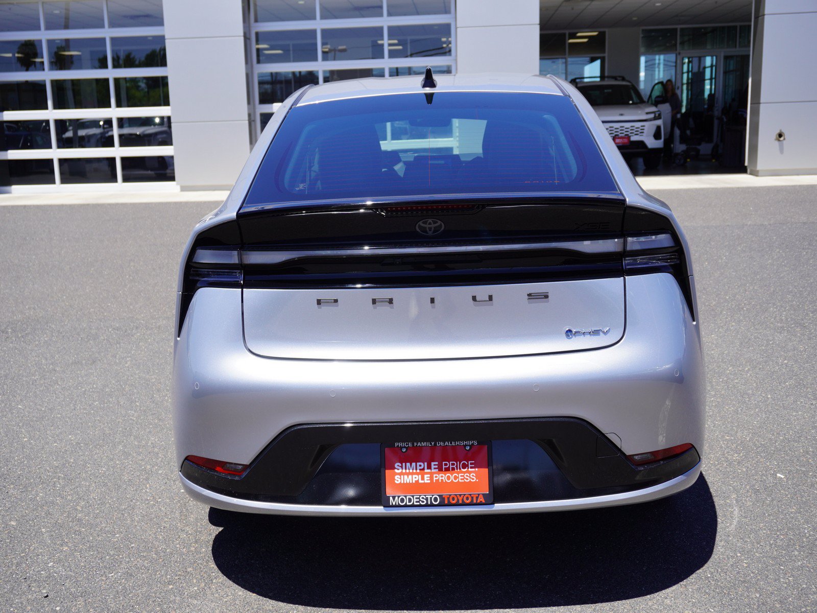 New 2026 Toyota Prius Plug-In Hybrid FWD image 9