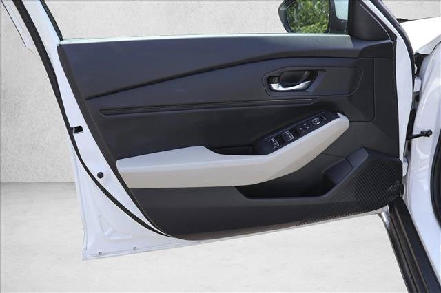 Certified 2023 Honda Accord EX image 12