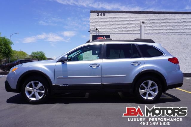 Used 2014 Subaru Outback 2.5i Limited w/ Moonroof Package AWD/4WD image 37