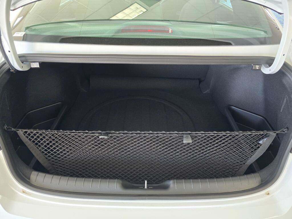 New 2026 Hyundai Elantra Sport FWD image 13