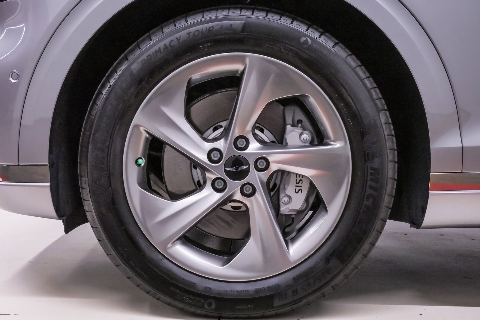 Certified 2026 Genesis GV70 2.5T Advanced image 27