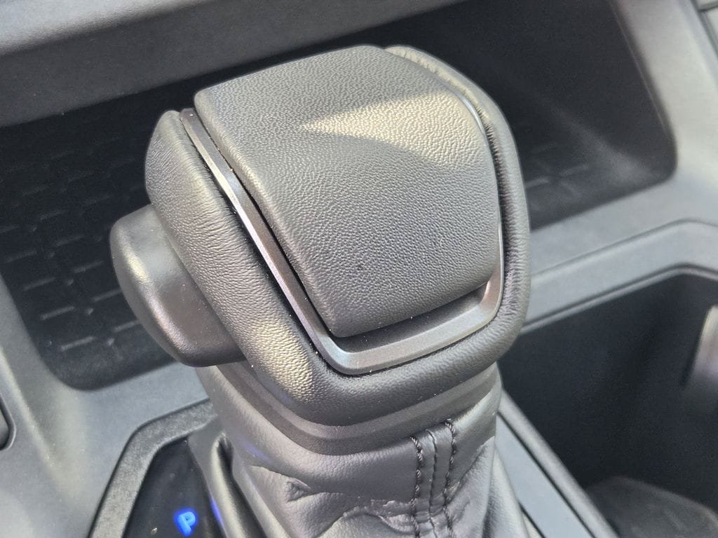 Used 2026 Toyota RAV4 XLE Premium FWD image 21