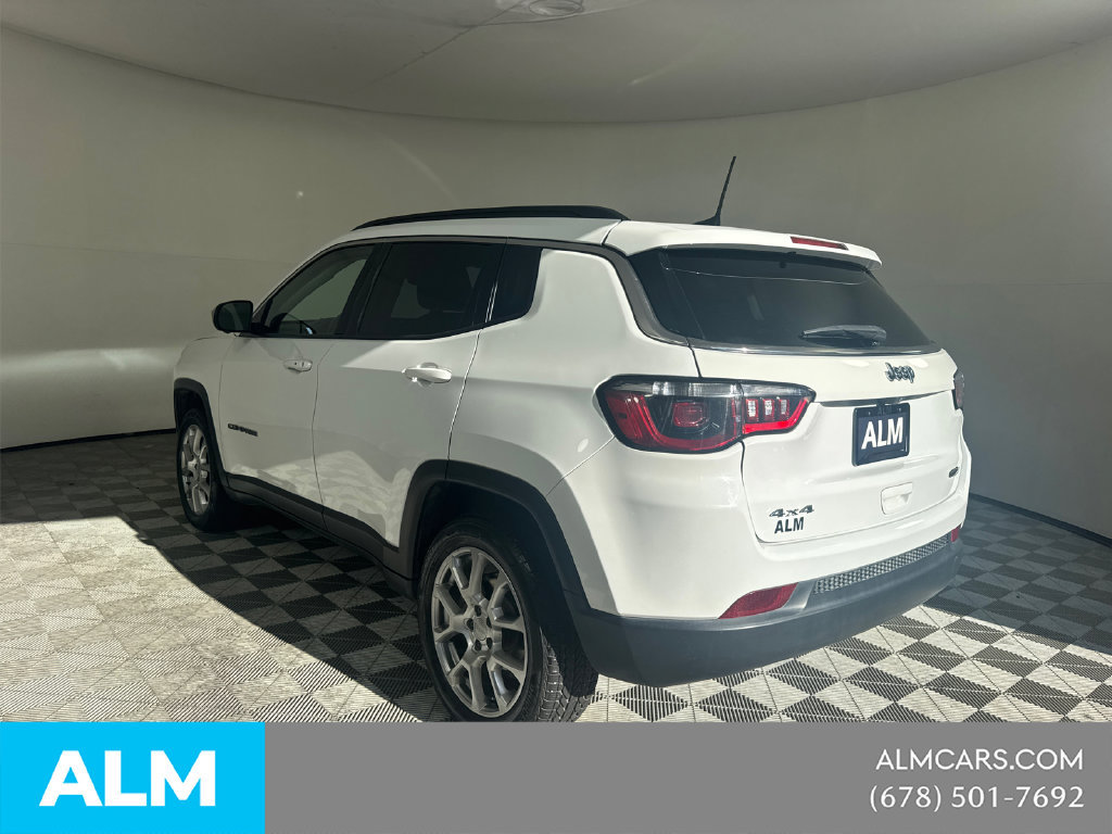 Used 2022 Jeep Compass Latitude AWD/4WD image 8