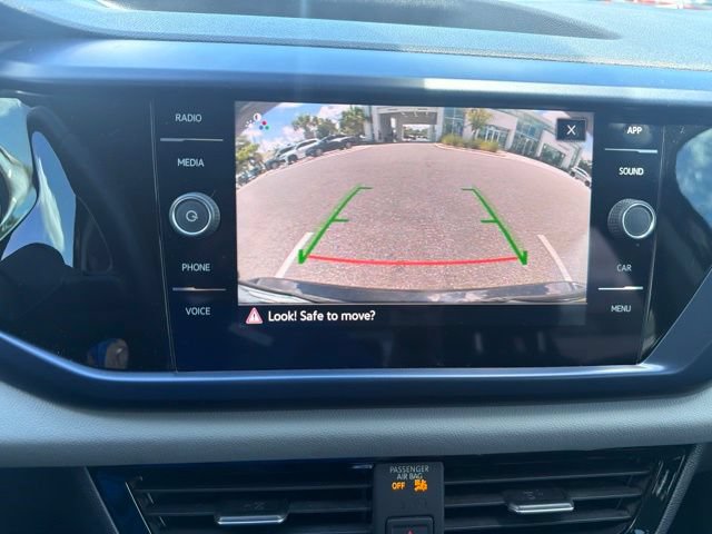 Certified 2023 Volkswagen Taos SE w/ Panoramic Sunroof Package FWD image 19