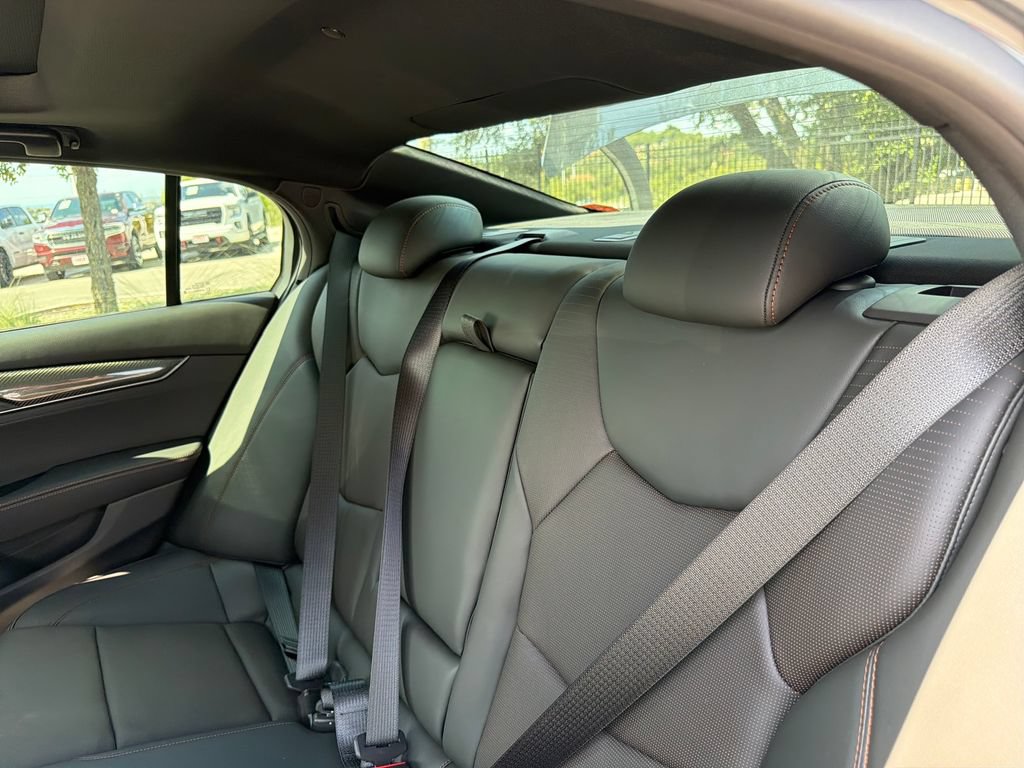New 2026 Cadillac CT5 Sport w/ Technology Package RWD image 34