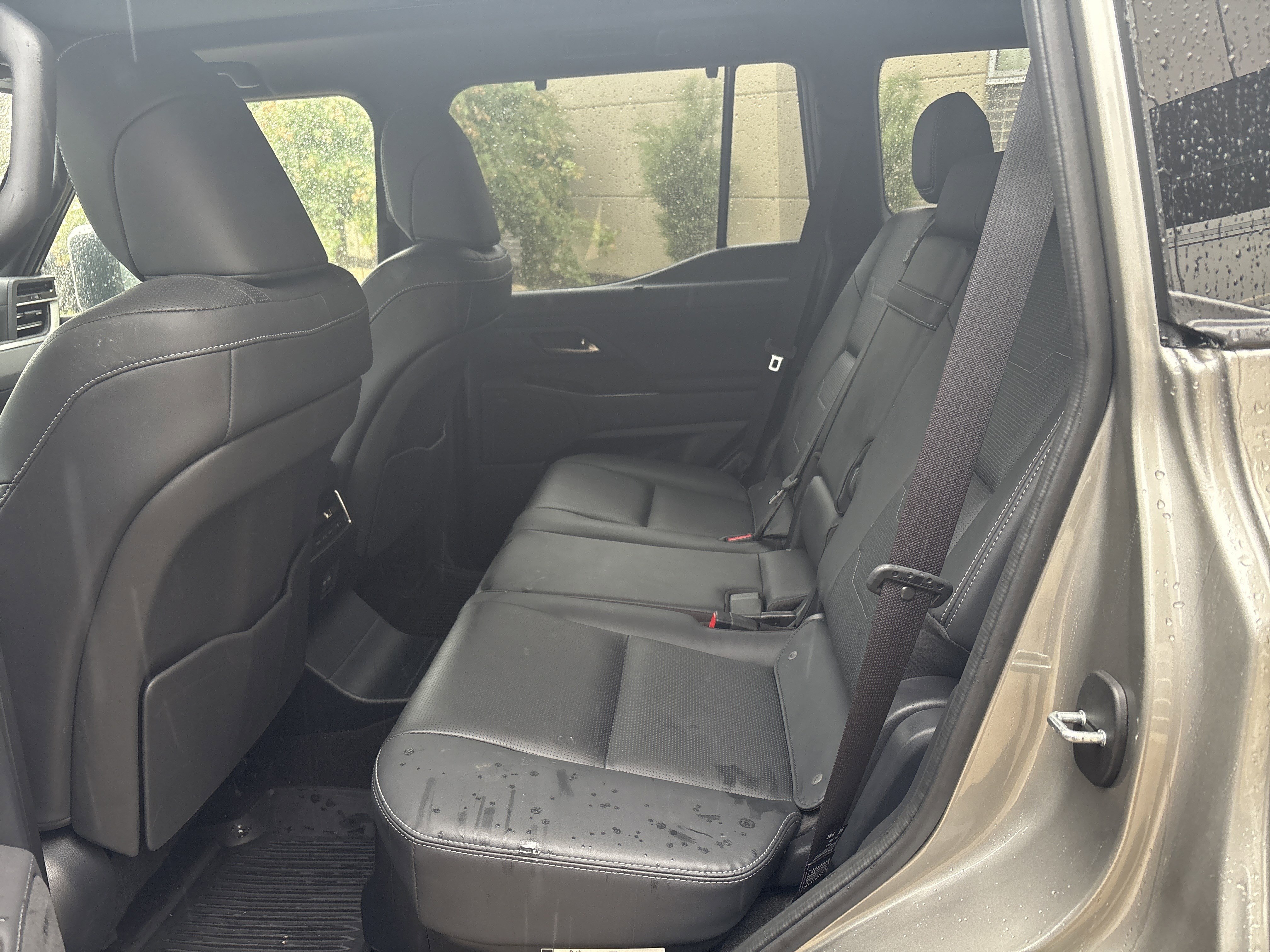 Certified 2024 Lexus GX 550 w/ Accessory Package (31) AWD/4WD image 31