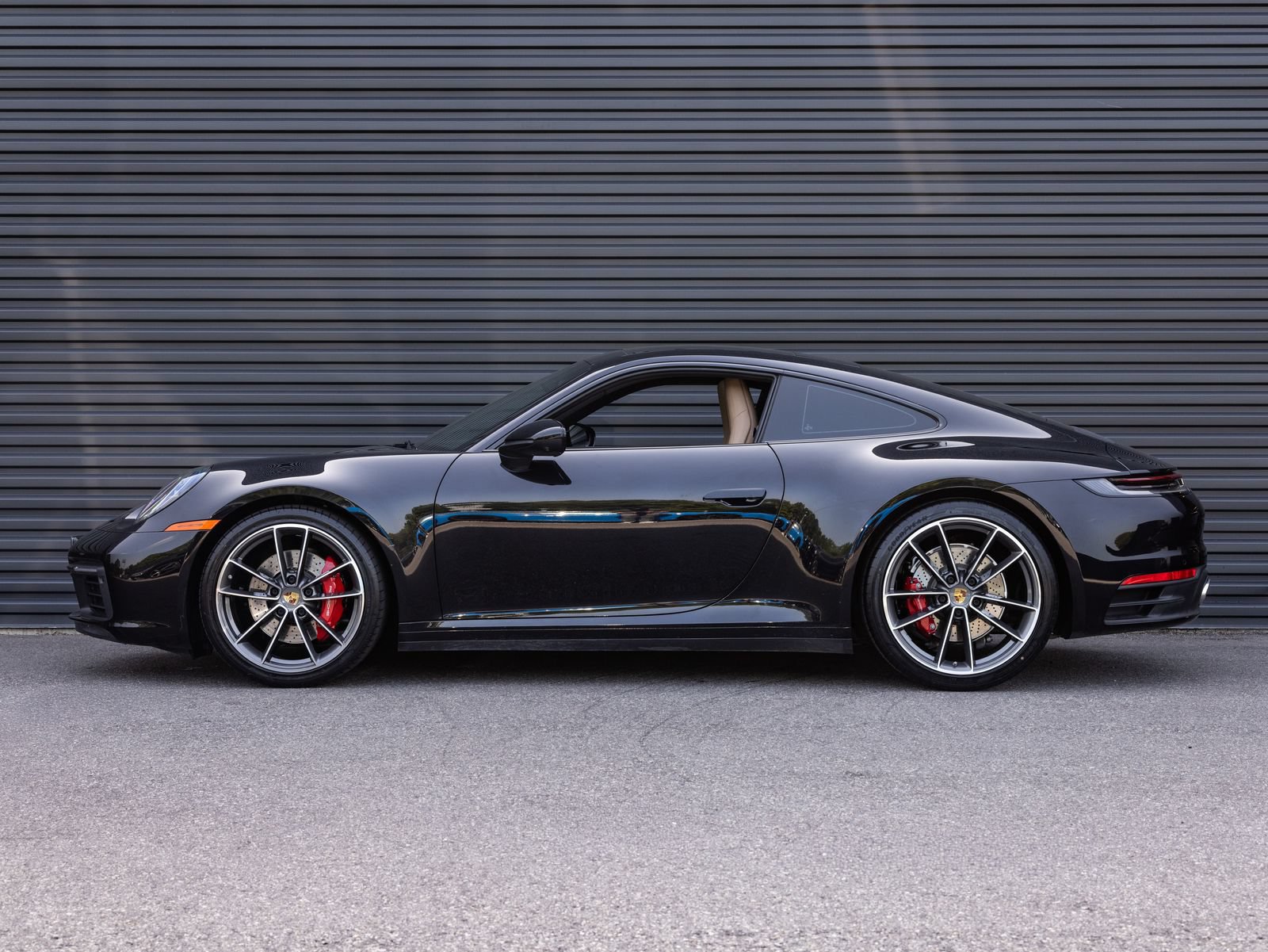 Certified 2021 Porsche 911 Carrera S RWD image 2
