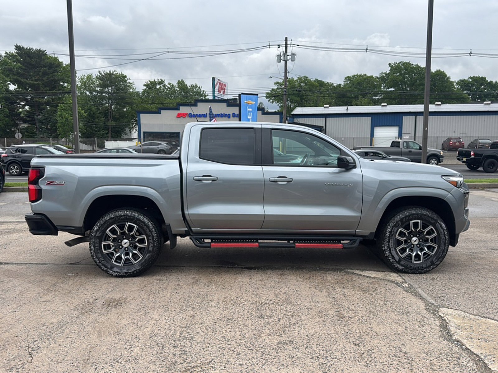 Used 2023 Chevrolet Colorado Z71 w/ Z71 Convenience Package 2 AWD/4WD image 9