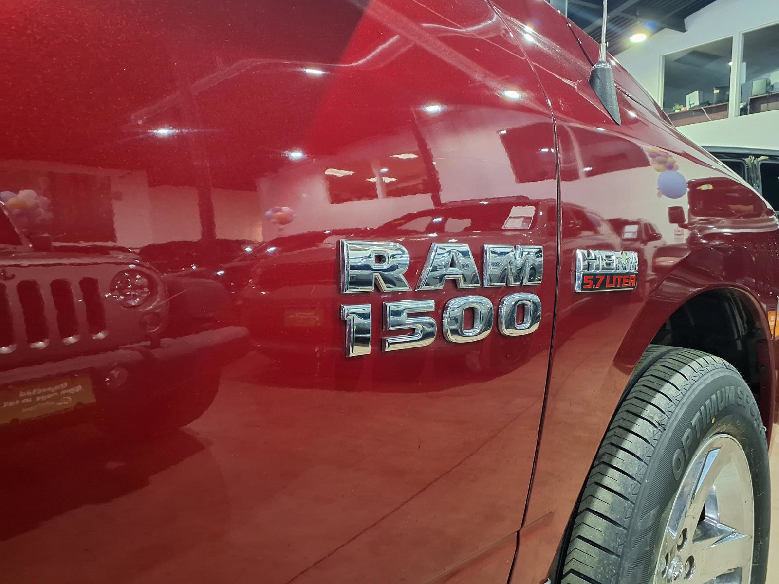 Used 2014 RAM 1500 Express AWD/4WD image 7