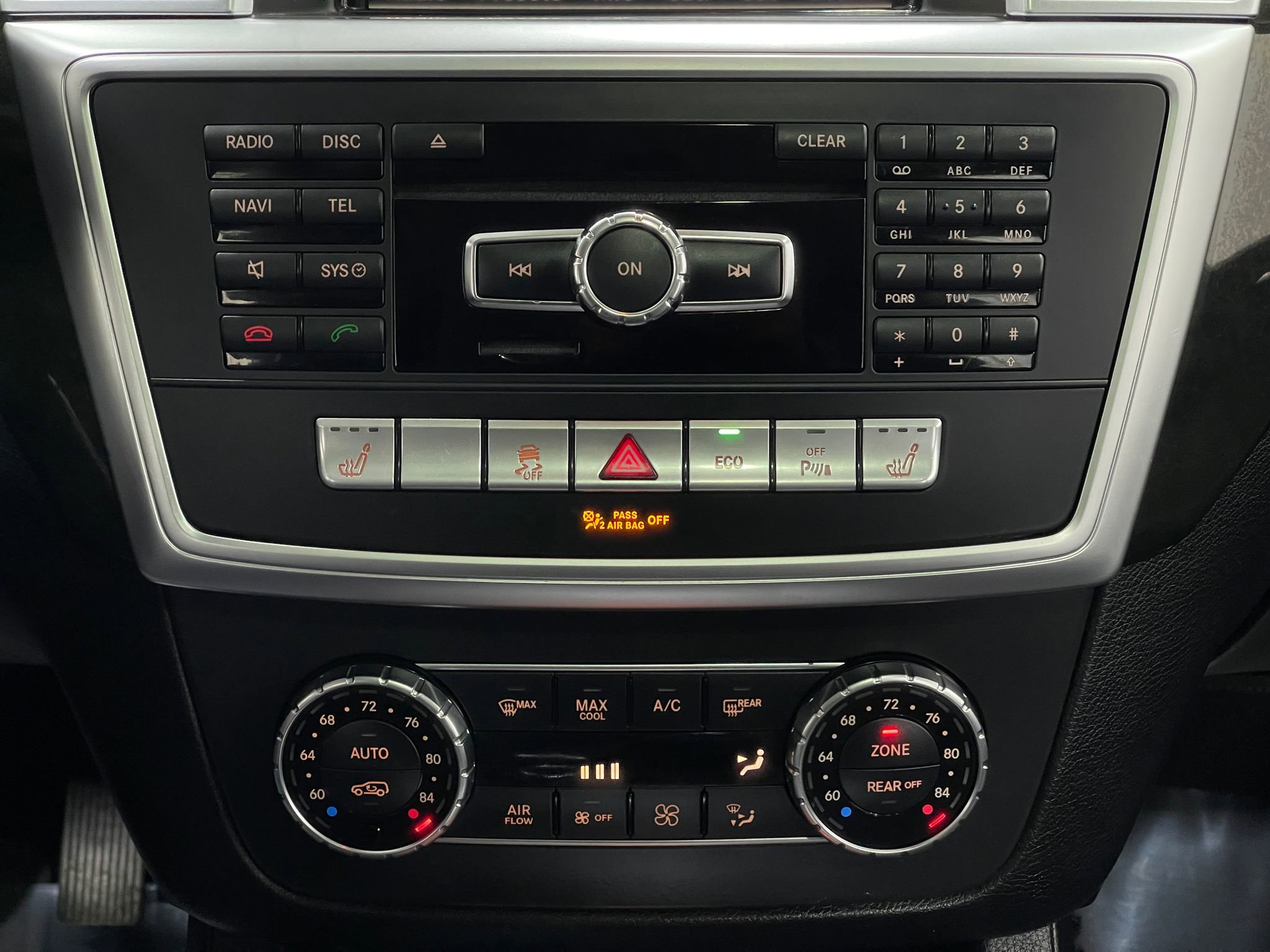 Used 2016 Mercedes-Benz GL 450 4MATIC w/ Premium I Package image 27