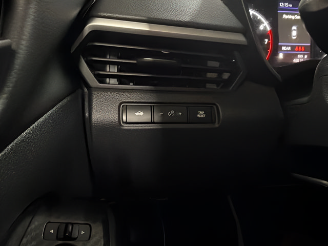 Used 2025 Nissan Altima 2.5 S FWD image 21