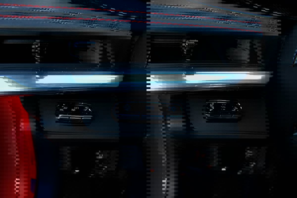 Used 2020 Chevrolet Corvette Stingray Premium Cpe w/ 3LT Preferred Equipment Group image 48