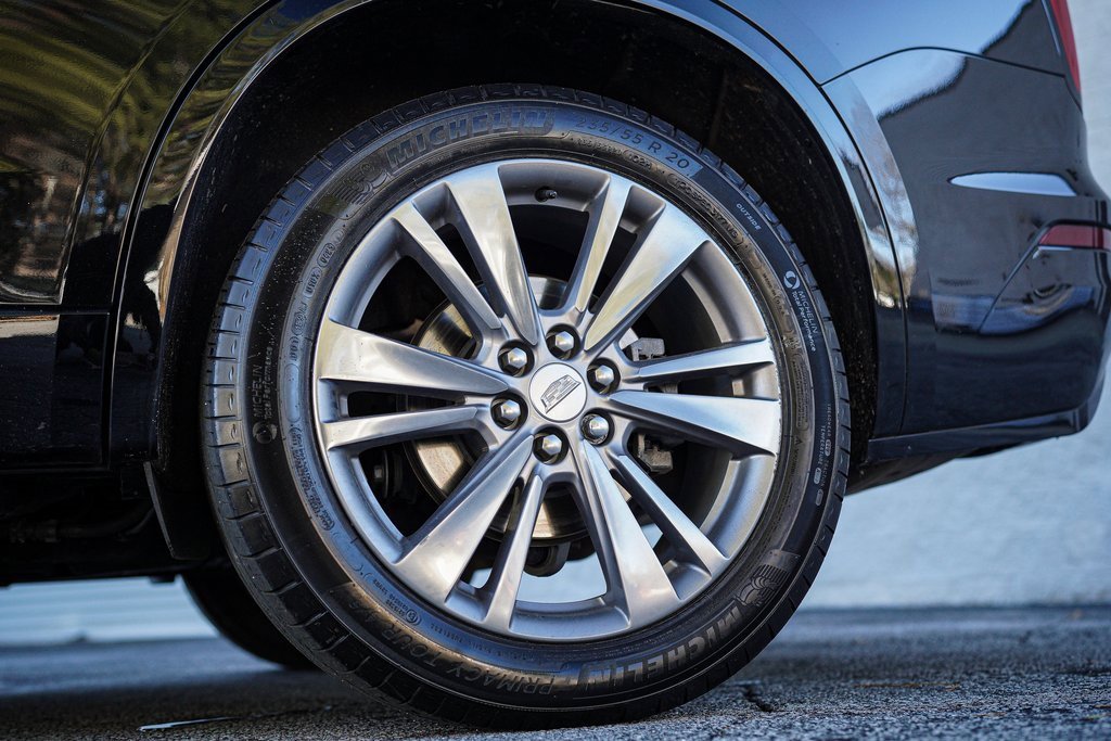 Used 2023 Cadillac XT6 Premium Luxury image 17