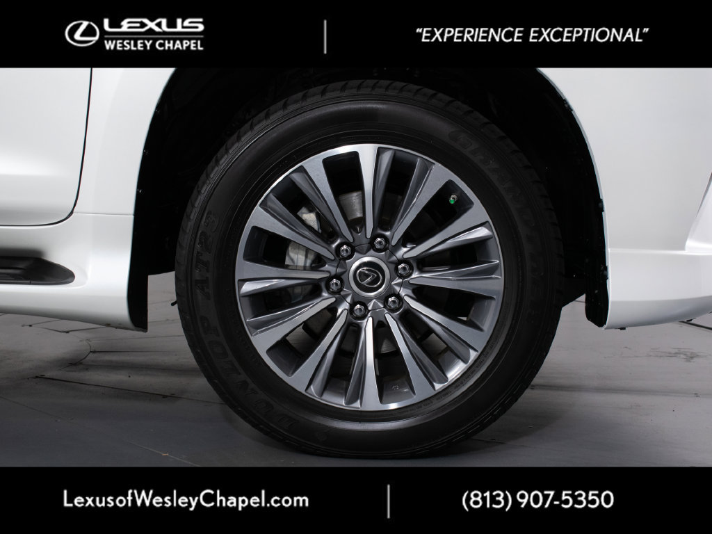 Certified 2023 Lexus GX 460 Luxury AWD/4WD image 3