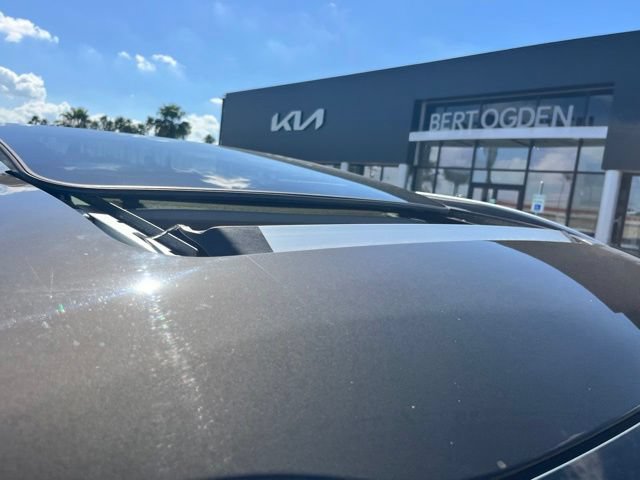 Used 2022 Kia Telluride S FWD image 8
