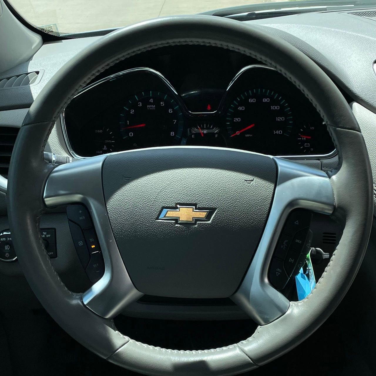 Used 2017 Chevrolet Traverse LT FWD image 13