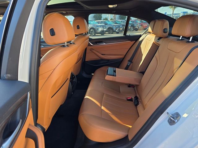 Used 2022 BMW 530i xDrive w/ Convenience Package AWD/4WD image 16