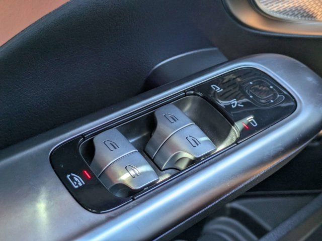 Used 2026 Mercedes-Benz C 300 Sedan image 19